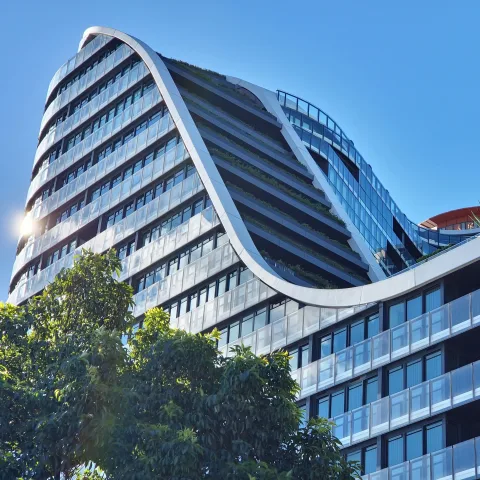 Edificios comerciales y residenciales
